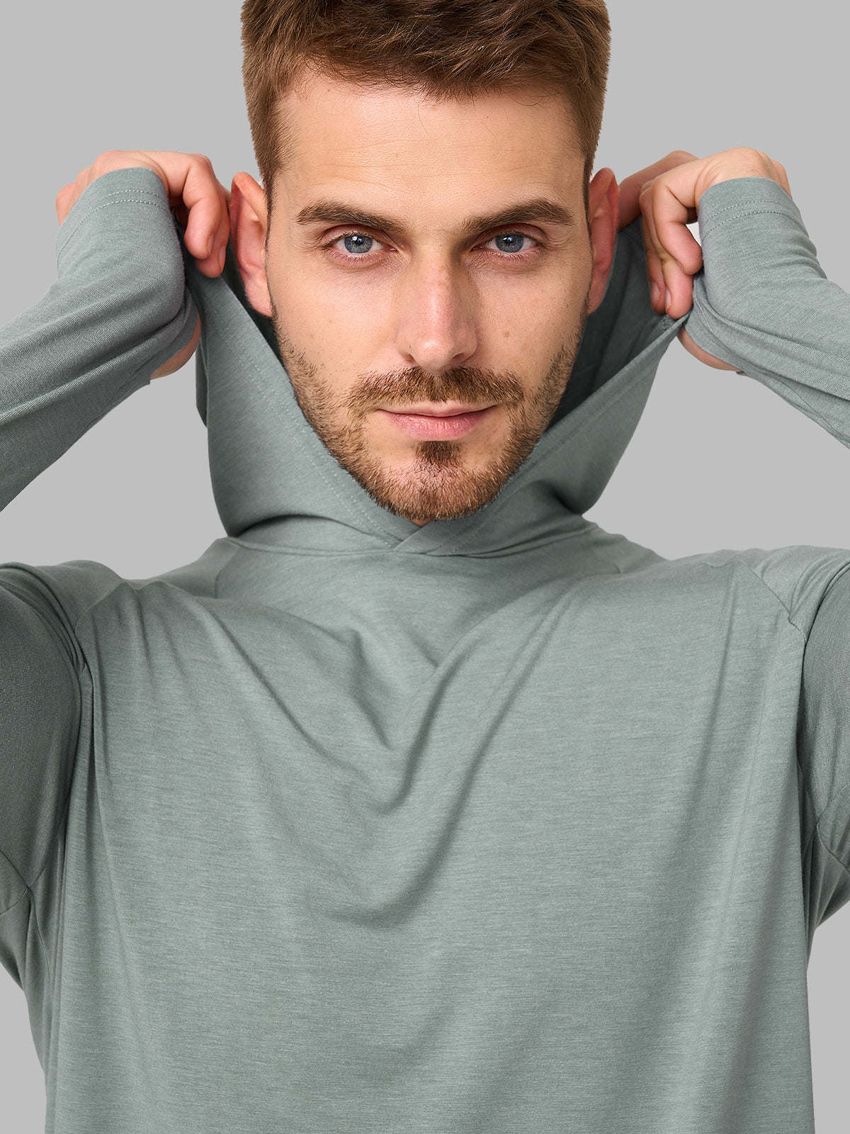 UPF 50+ Men’s Hooded Long Sleeve Tee Sun Protection Pullover